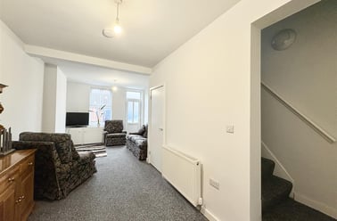 Barry Street, Cinderhill, Nottingham - Image 2